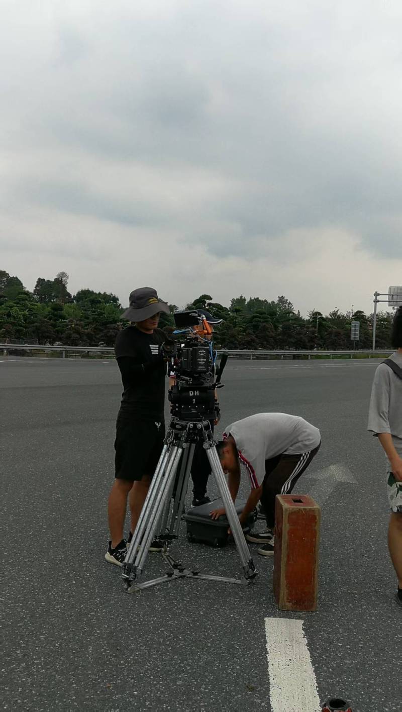 聚焦矿区产品视频拍摄，以专业视角雕琢产品高光影像